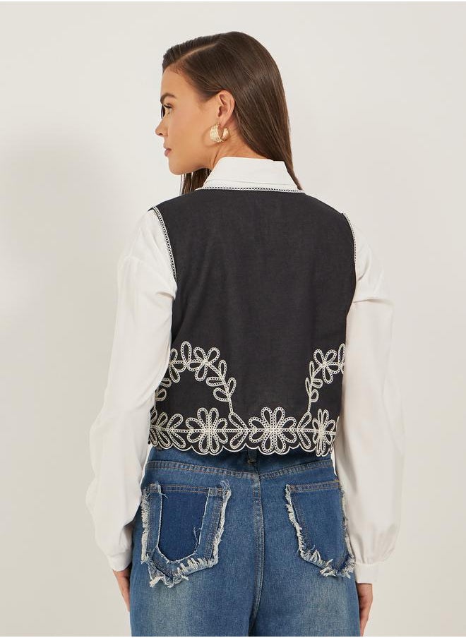 Styli Embroidered V-Neck Regular Fit Vest Top  - Image 5