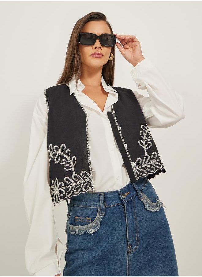 Styli Embroidered V-Neck Regular Fit Vest Top  - Image 1