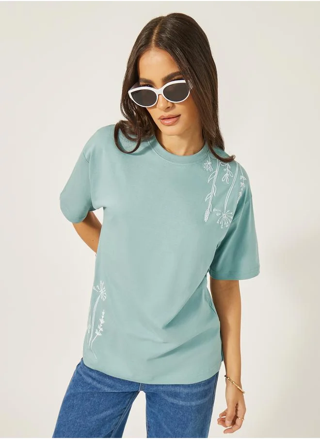 ستايلي Embroidered Oversized Round Neck Longline T-Shirt