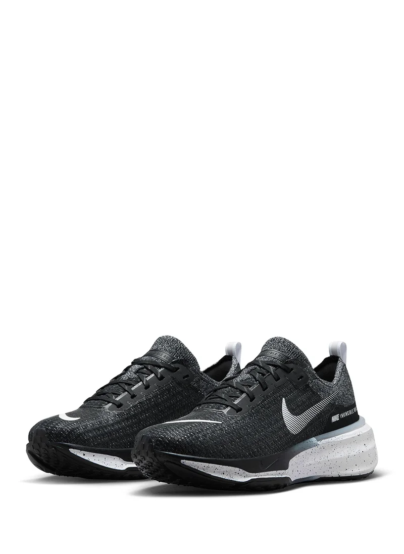 نايكي تشغيل Zoomx الذي لا يقهر 3