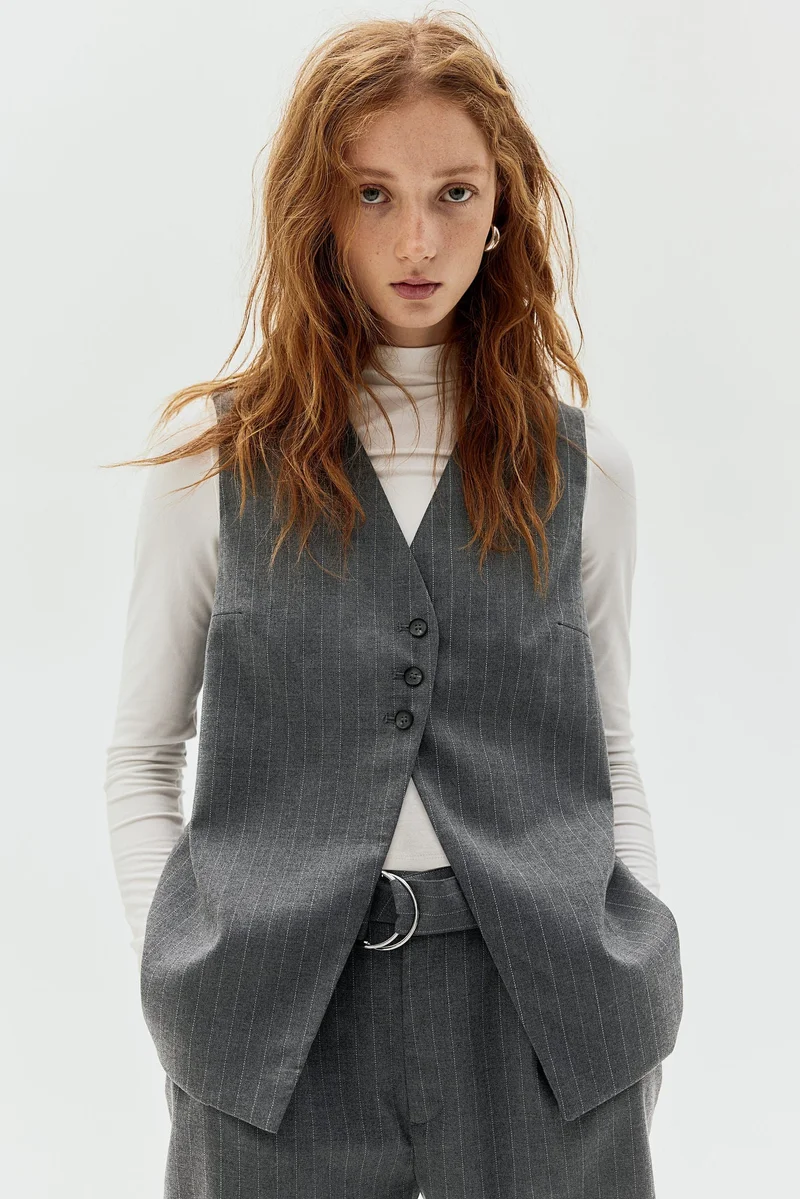 اتش اند ام Long suit waistcoat