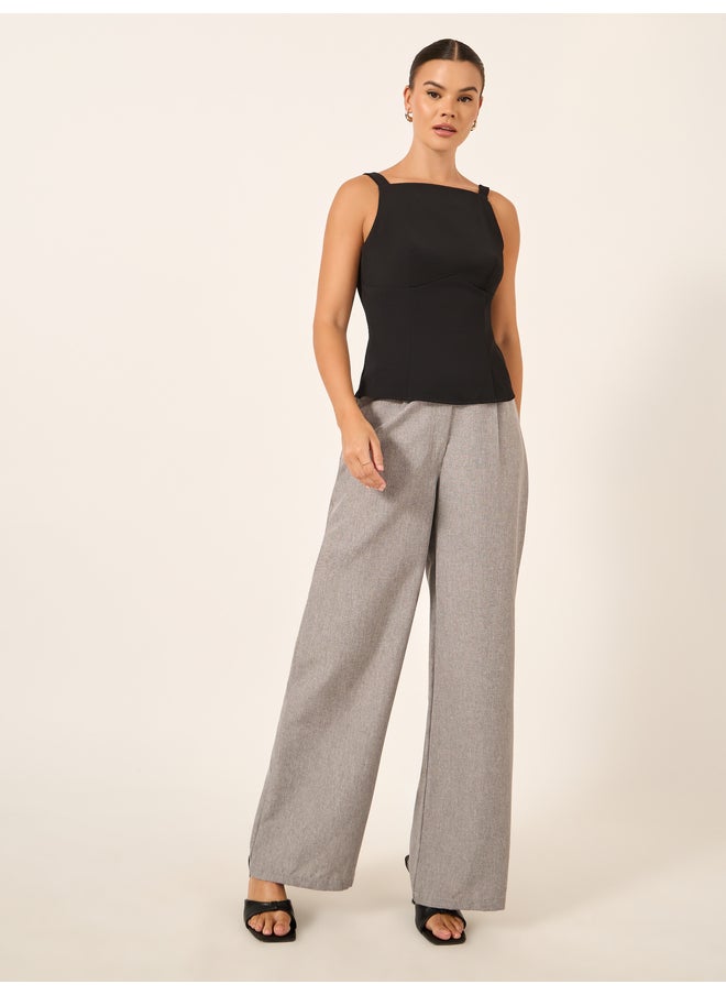 Styli Styli Solid Strappy Square Neck Top  - Image 2