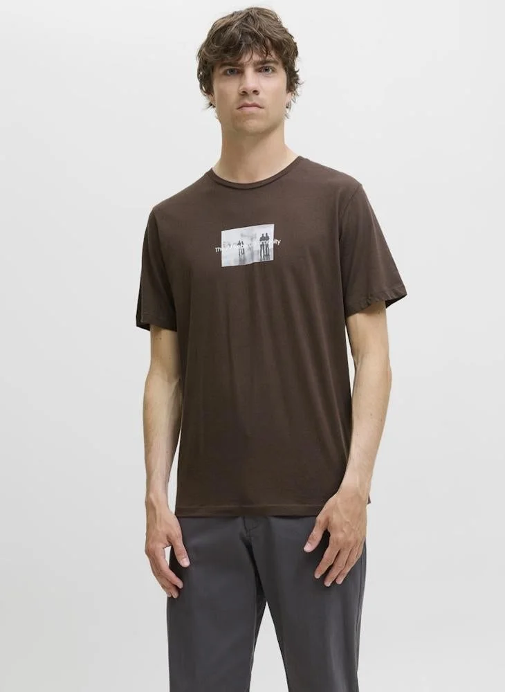 JJ Rebel Graphic Print Regular Fit T-Shirt