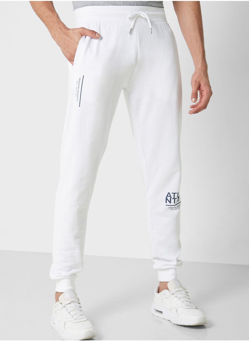 Varsity Sweatpants - pzsku/ZCDD973E8E7EC417E18E3Z/45/_/1700760451/f17d709d-65c7-4930-be17-0a8059ab4ad2