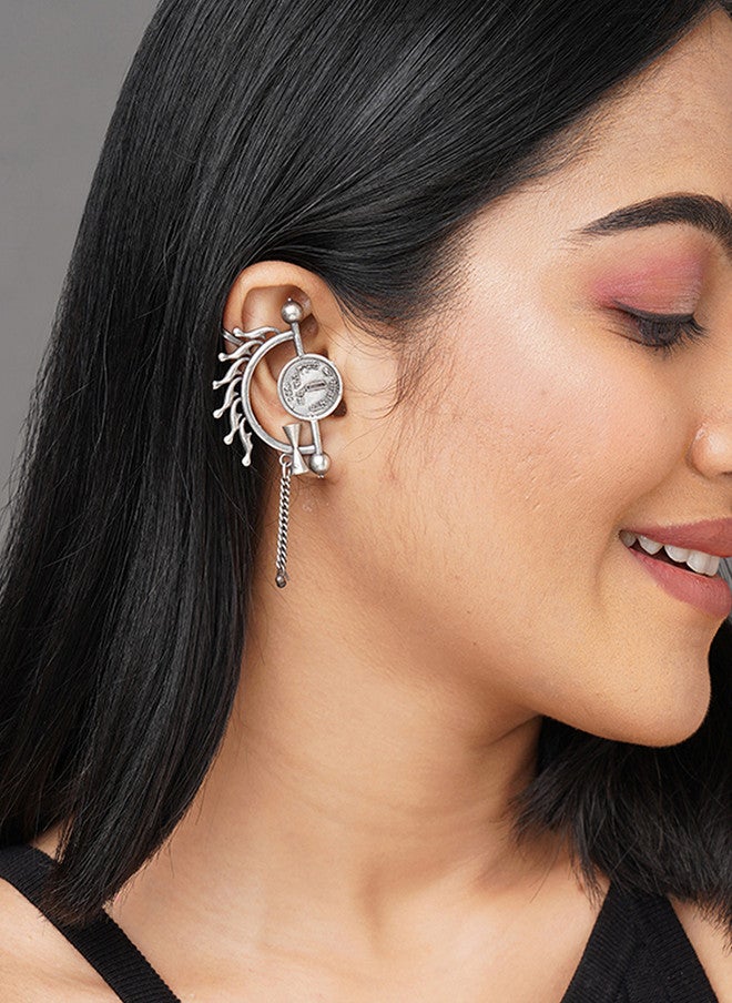 Binnis Wardrobe Silver-Toned Contemporary Ear Cuff Earrings - Image 1