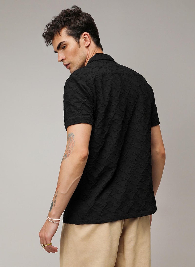 Campus Sutra Campus Sutra Men's Onyx Black Crumble Textured Shirt For Casual Wear | Cuban Collar | Short Sleeve | Button Closure | Shirt Crafted With Comfort Fit For Everyday Wear  - Image 3