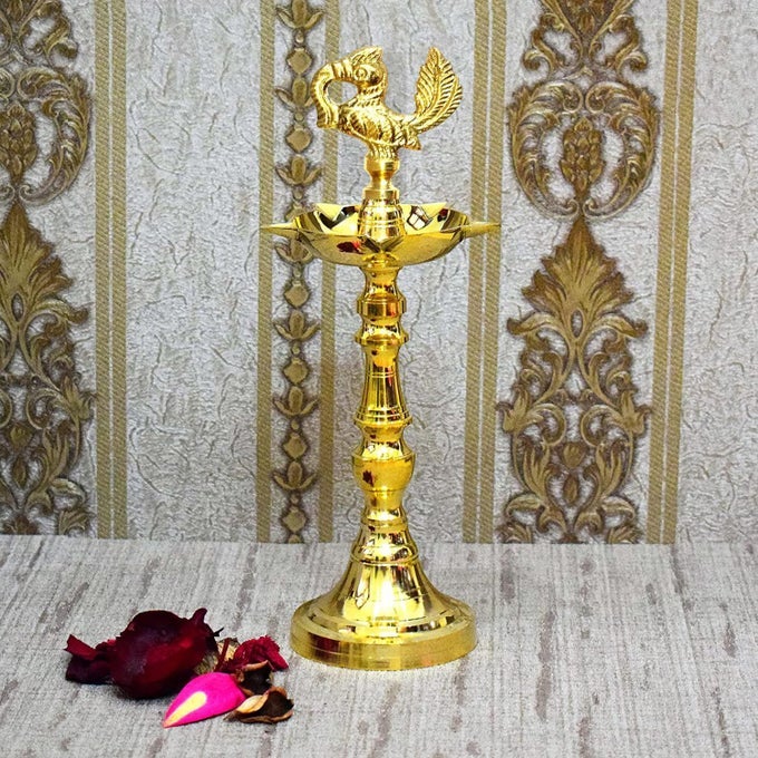 BRASS NAKSHI PEACOCK KERALA MAHABHARAT OILGHEE DIYA DEEPAK LAMP DESIGN LONG DIYAS FOR HOME POOJA ROOM PANCHARTI PANCHMUKHI DIYA FOR PUJA DECORATION AARTI21 CM PACK OF 1