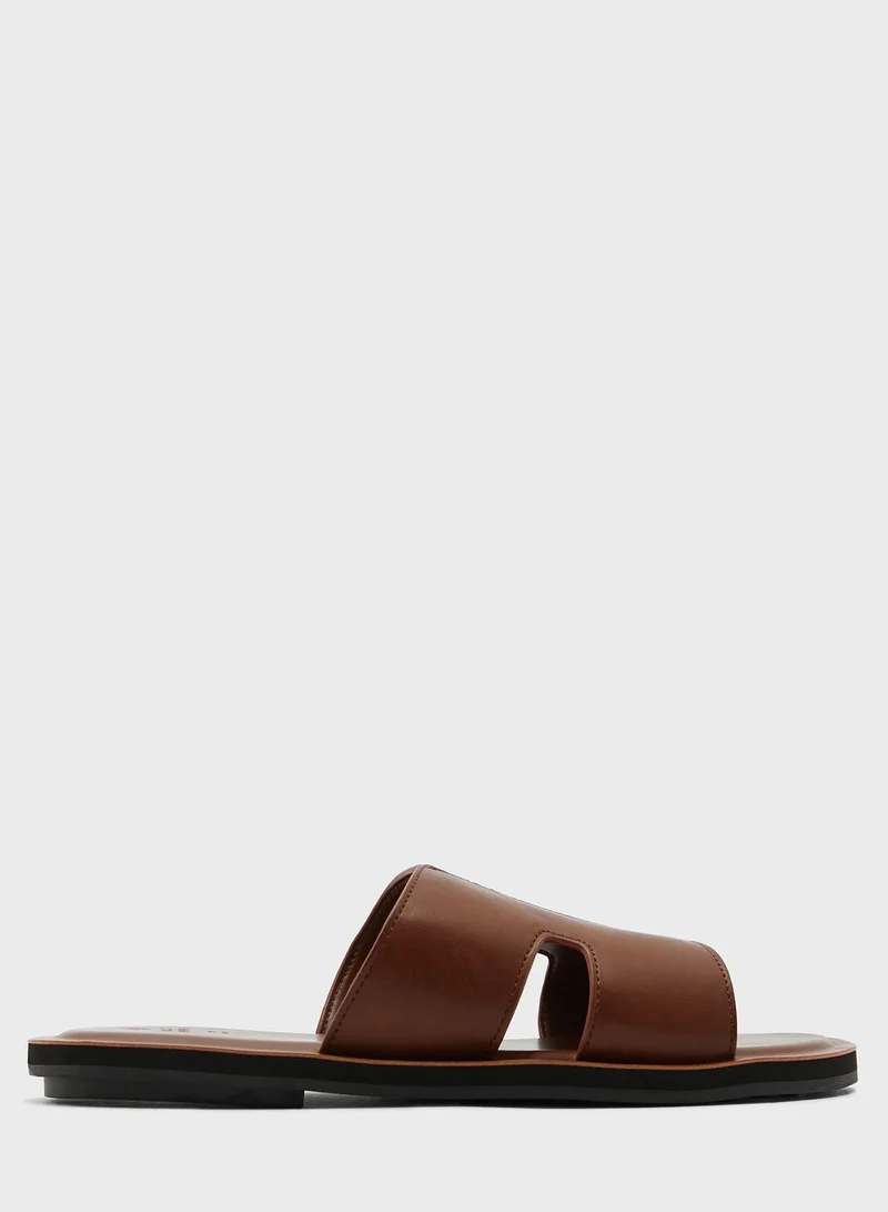 CALL IT SPRING Amil Low Top Sandals