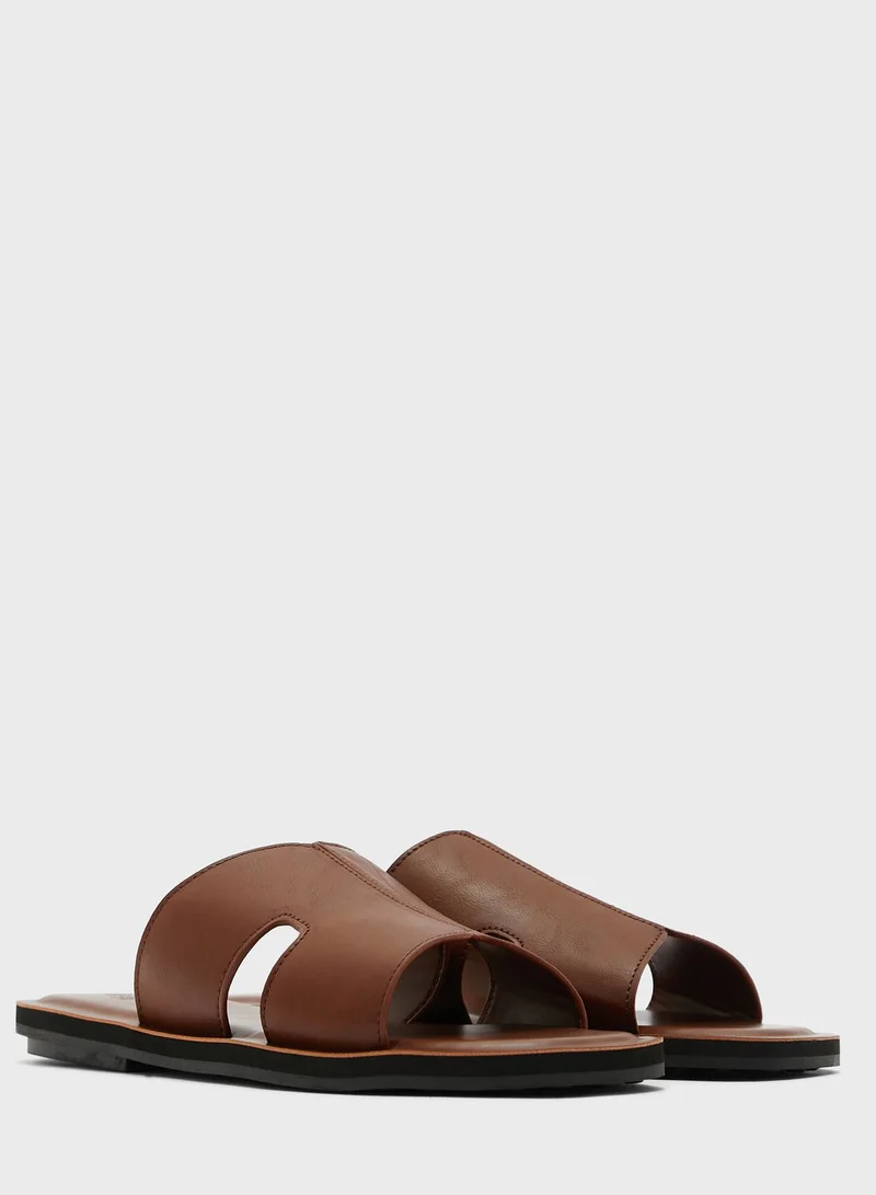 CALL IT SPRING Amil Low Top Sandals