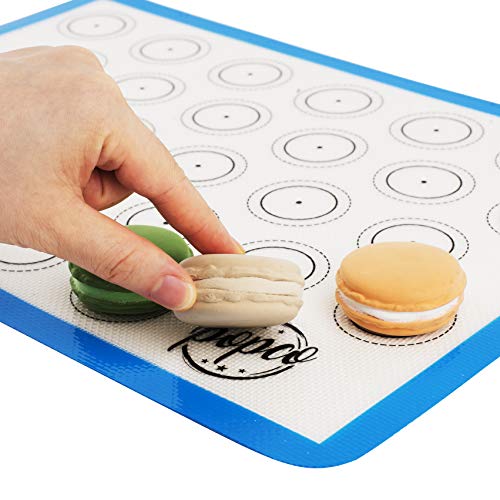 POPCO Macaron Baking Kit (19pcs Set) - 2 Half Size and 2 Quarter Size Silicone Macaron Baking Mats Plus 8 Piping Tips, 3 Piping Bags with 3 Bag Ties, 1 Coupler - Image 4
