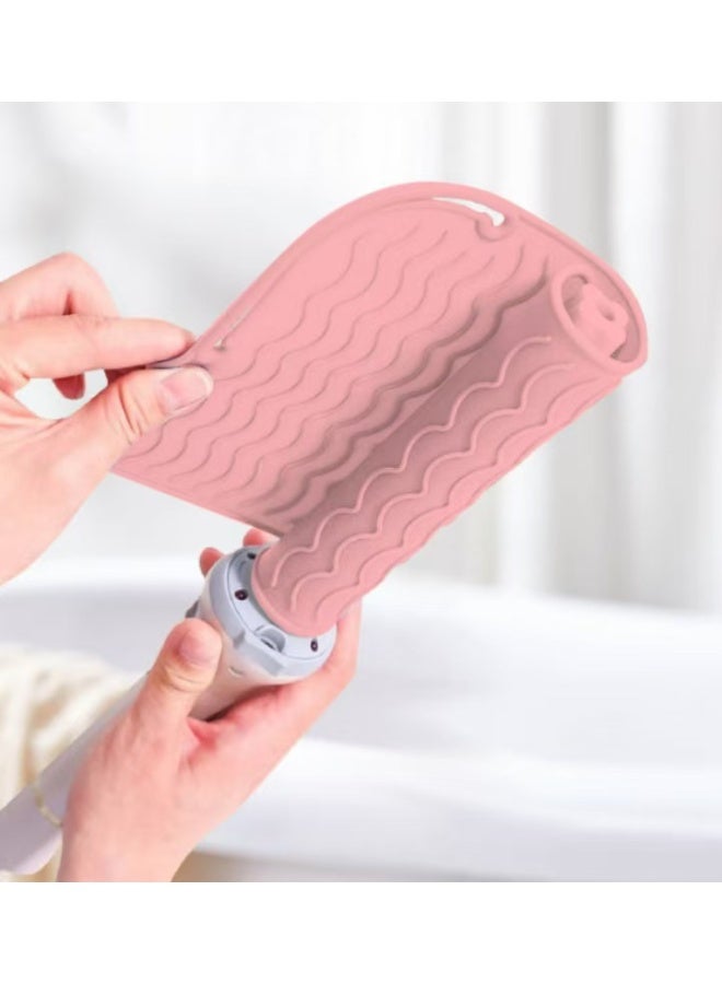 Park of 3 silicone heat-resistant mats, suitable for curling irons, straighteners,; measures 21 cm x 15.8 cm. - Image 5