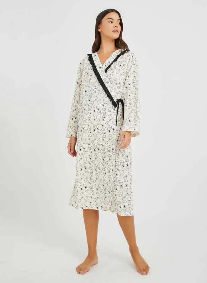Styli Styli All-Over Print Tie-Up Ruffled Detail Robe