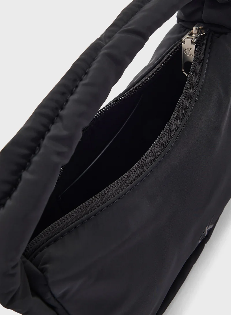 كالفن كلاين جينز Narrow Strap Crossbody