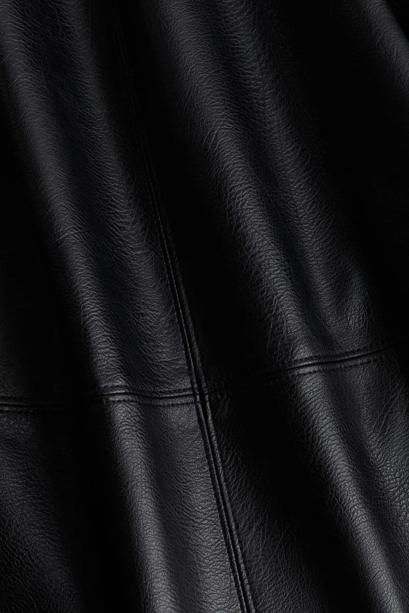 اتش اند ام تنورة   مطلية