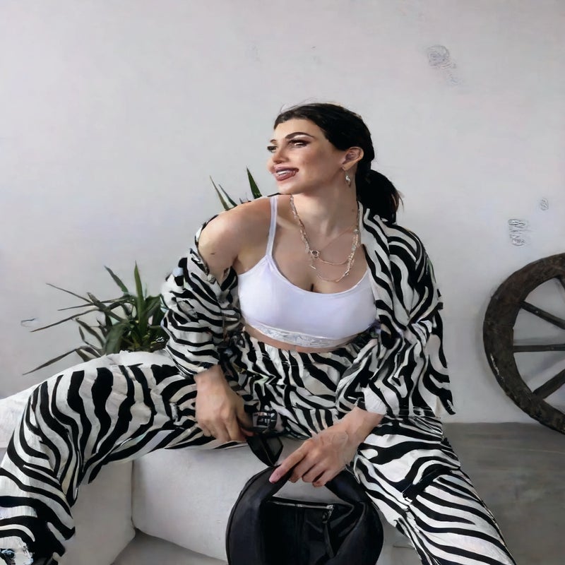 بدلة نسائية كاجوال من قطعتين بطبعات الحمار الوحشي للخريف والشتاء - Image 2