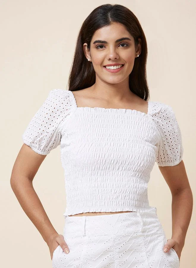 globus Globus Textured Smocked Puff Sleeve Crop Top