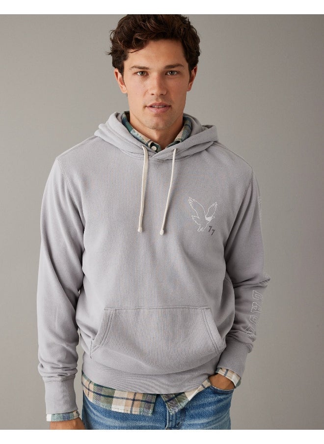 American Eagle Graphic Hoodie  - Image 4