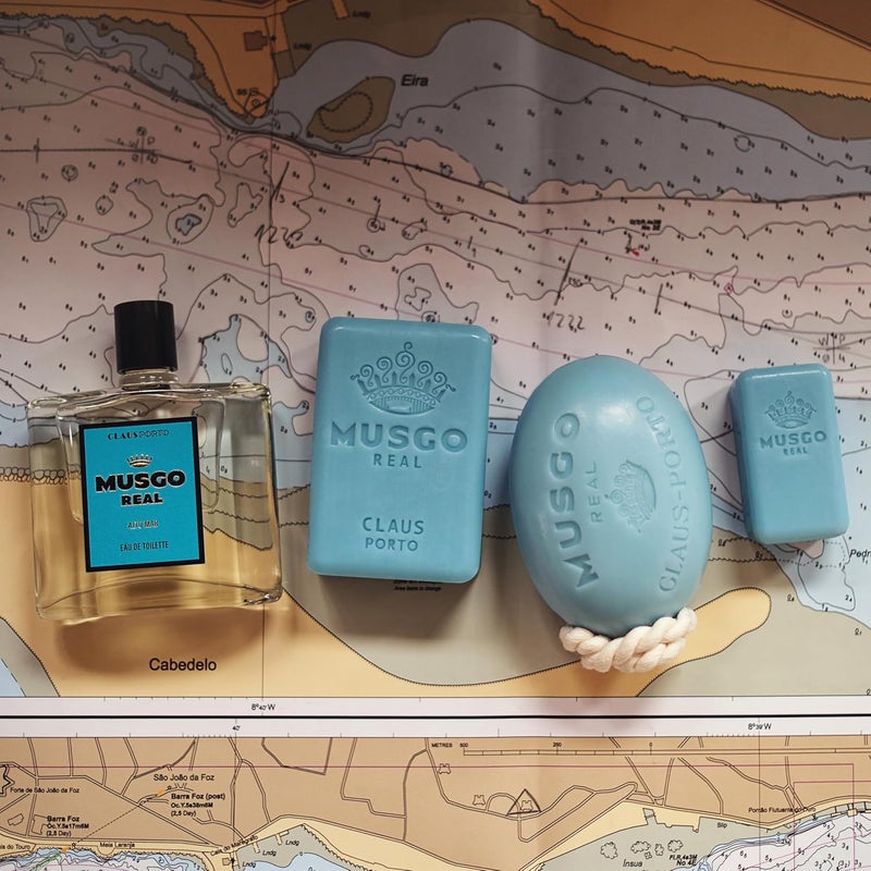 Claus Porto Musgo Real Alto Mar Soap on a Rope Watery Scent with Mint Atlantic Bladderwrack Extract Rich Smooth Creamy Body Soap for Men Women Handcrafted Long Lasting 190g 67oz - Image 3