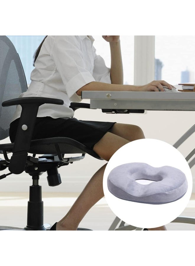 وسادة مقعد على شكل دونات بتصميم تقويمي | وسادة إسفنجية ذكية لعظم الذنب والعصعص | لتخفيف الألم والضغط الناتج عن البواسير، والحمل، وبعد الولادة، والجراحة، وعرق النسا (رمادي) - Image 2