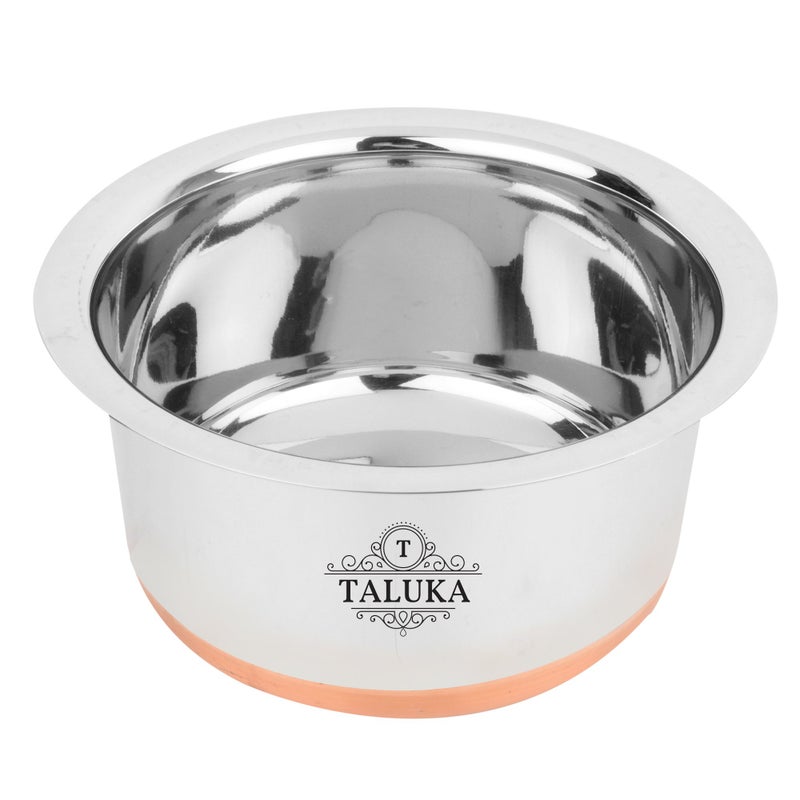 Taluka تالوكا (8" × 4.5" بوصة تقريبًا) وعاء من الفولاذ المقاوم للصدأ بقاعدة نحاسية سعة:- 1.5 لتر وزن 460 جرام - Image 1
