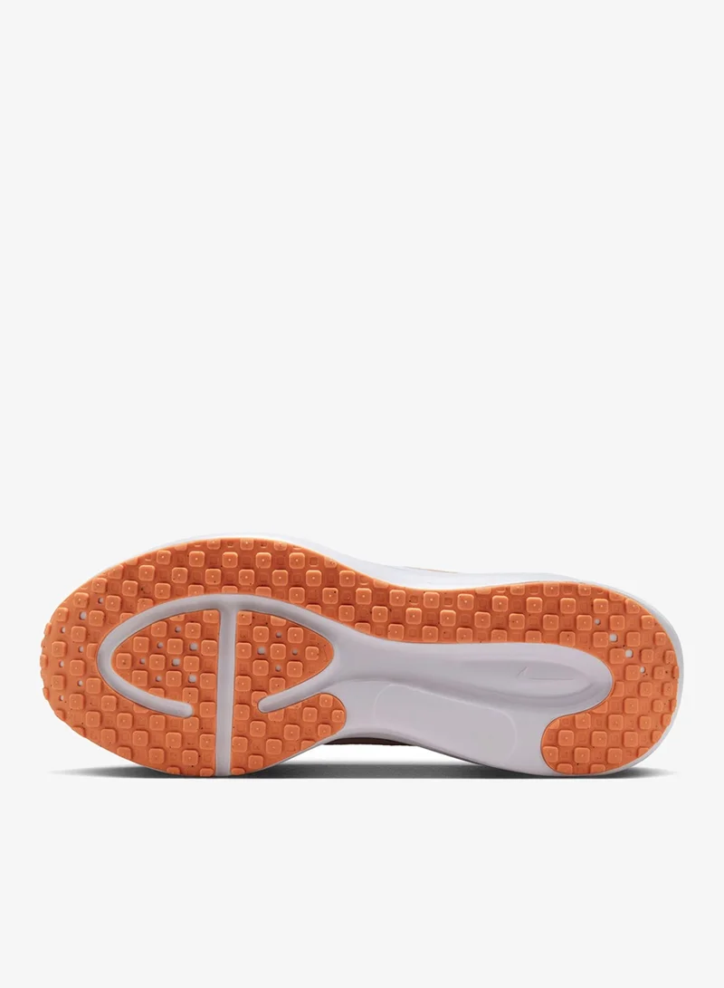 Nike Nike Revolution 8