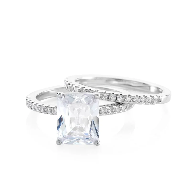 BUCKLEY LONDON THE CARAT COLLECTION - BAGUETTE WEDDING BAND