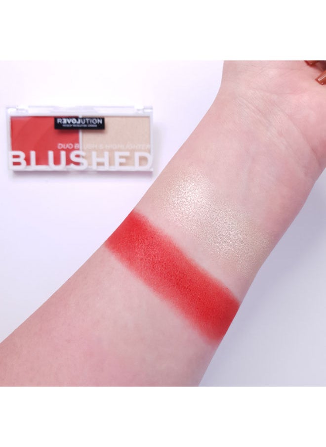 REVOLUTION - Revolution Relove Colour Play Blushed Duo Queen - Image 1