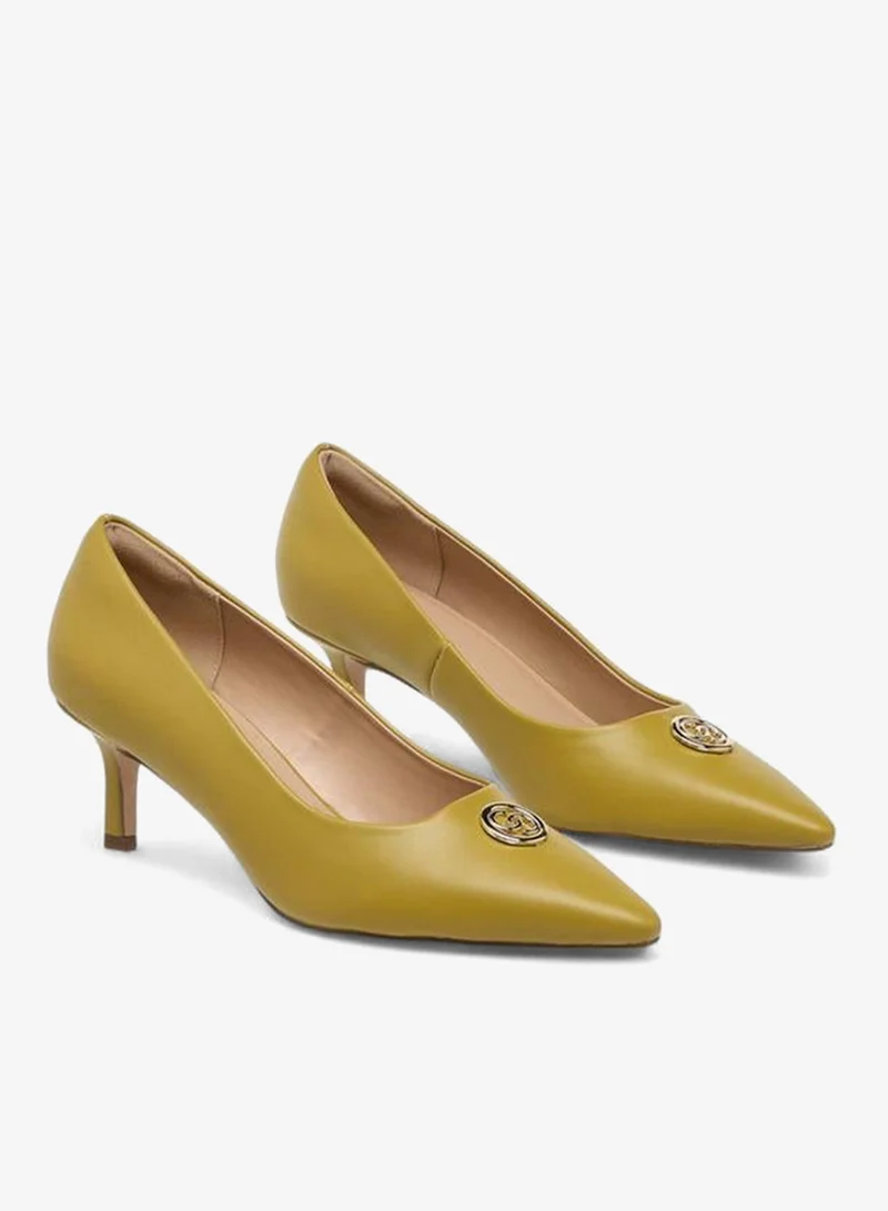 Women'S Metal Accent Pointed Toe Pumps With Kitten Heels