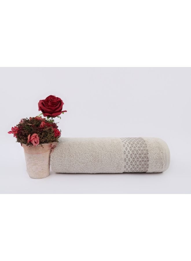 White Rose Triangle Towels - 500 GSM - 100% Cotton Terry - Jacquard Border- 1 Bath Sheet 85x170 cm- Luxury Touch - Extra Absorbent- Cream  - Image 1