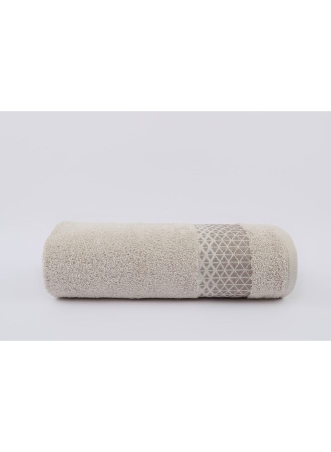 White Rose Triangle Towels - 500 GSM - 100% Cotton Terry - Jacquard Border- 1 Bath Sheet 85x170 cm- Luxury Touch - Extra Absorbent- Cream  - Image 2