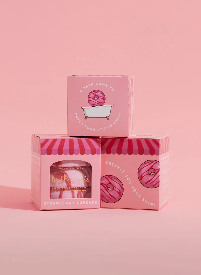 NCLA Strawberry Cupcake Bath Treats (3 Pc Bath Bomb Set) 3 X 65G