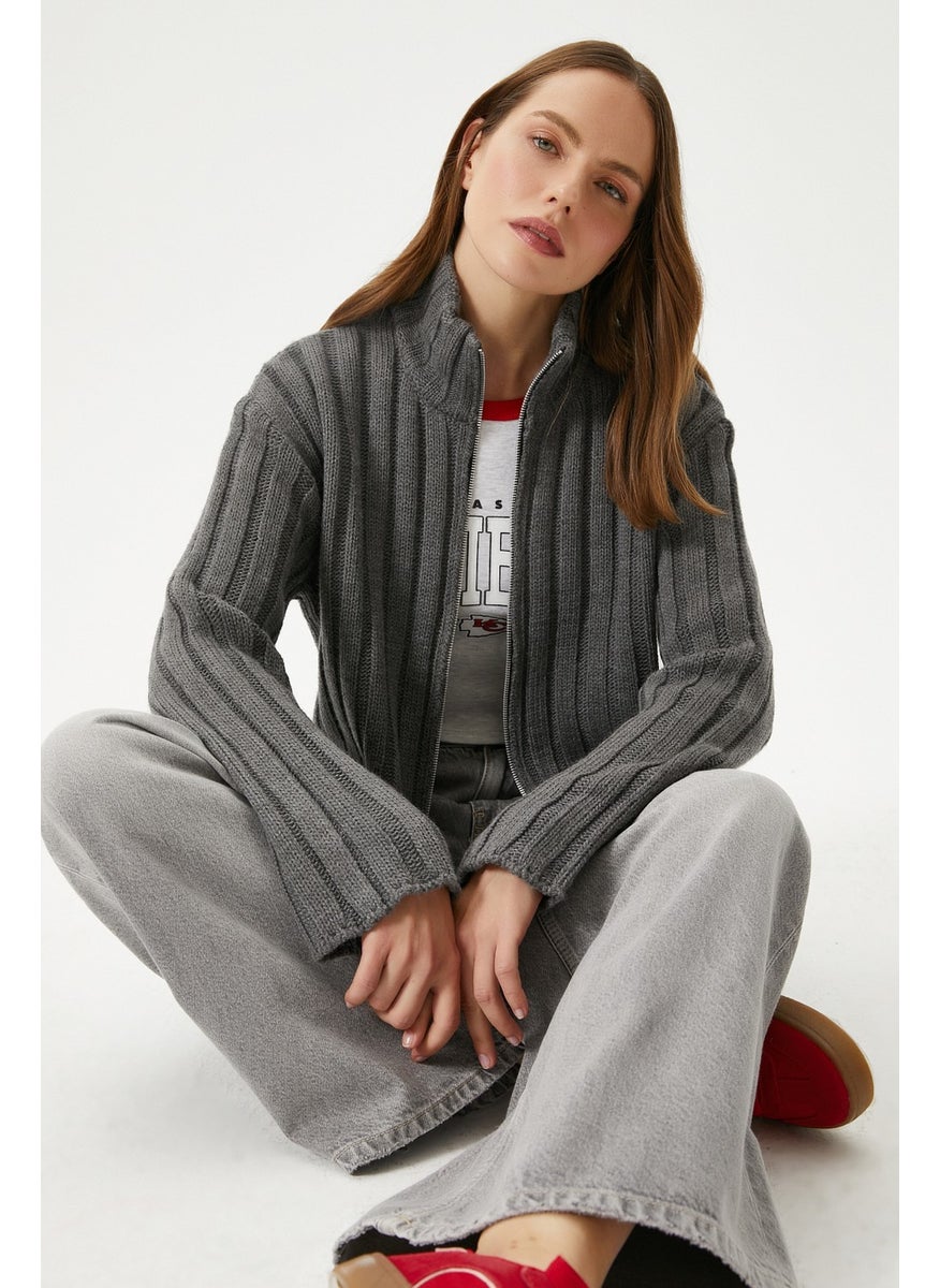 Ritnice - Women's Clean Zippered Anthracite Knitwear Cardigan - Image 1