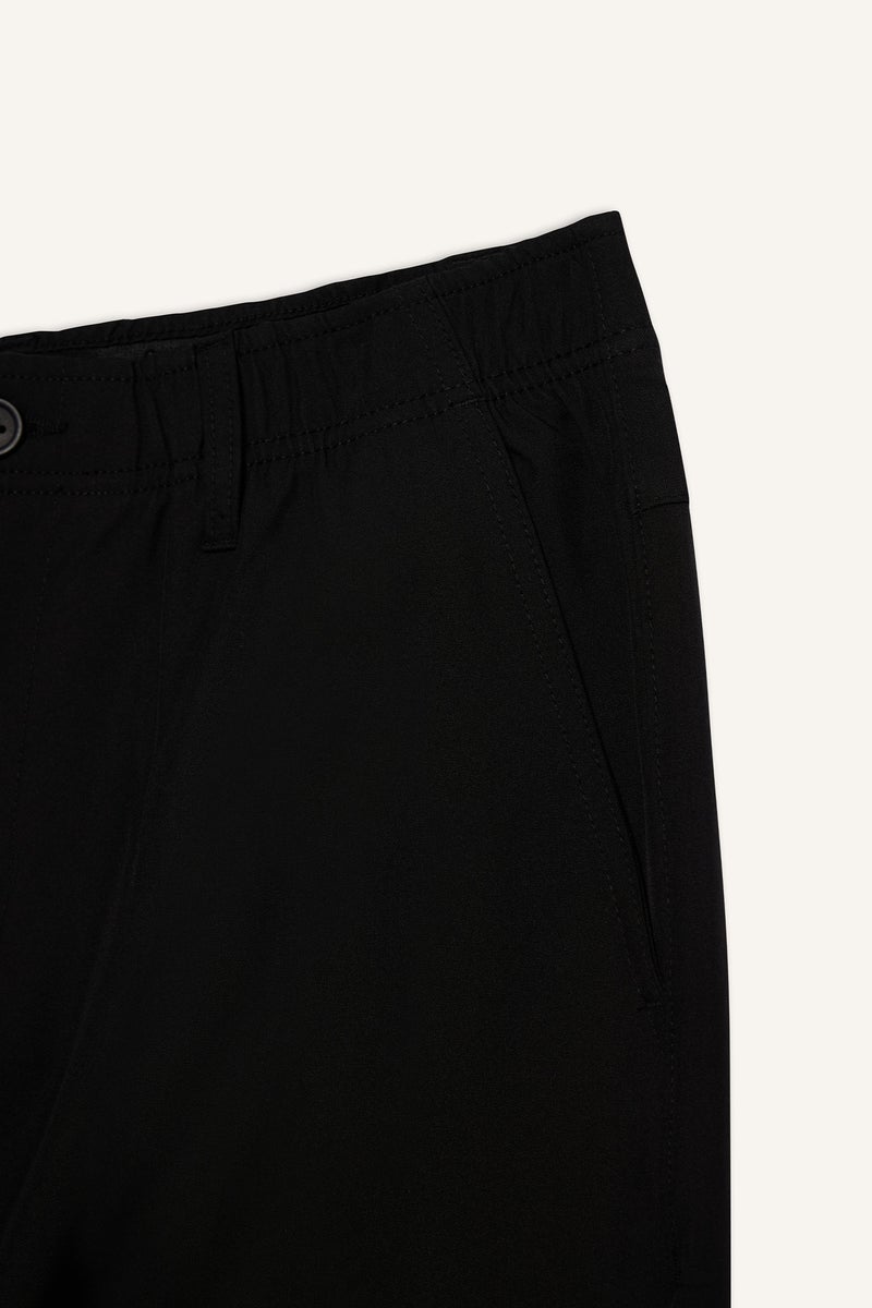DeFacto Man Standard Fit Woven Short Leg Shorts  - Image 3