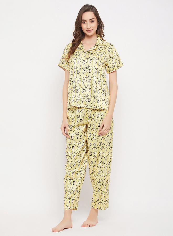 كلوفيا طقم من بنطال بيجاما مع بلوزة مطبعة بزهور وأزرار - Image 1