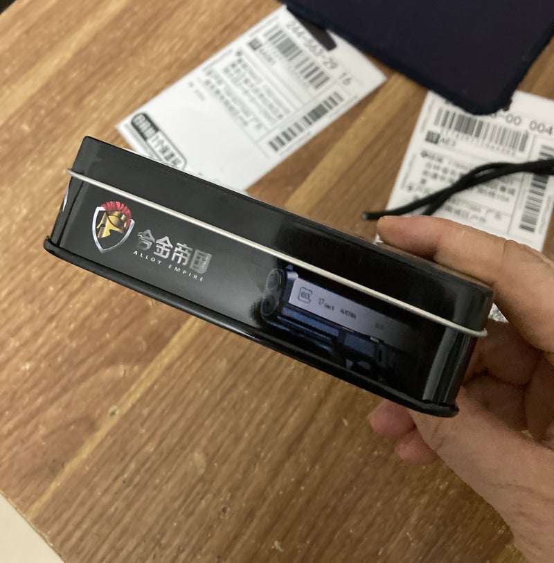 مفتاح سيارة بيريتا 92F 1:3 شكل مسدس معدني حلقة مفاتيح مجموعة هدايا للرجال عشاق الجيش - أسود - Image 5