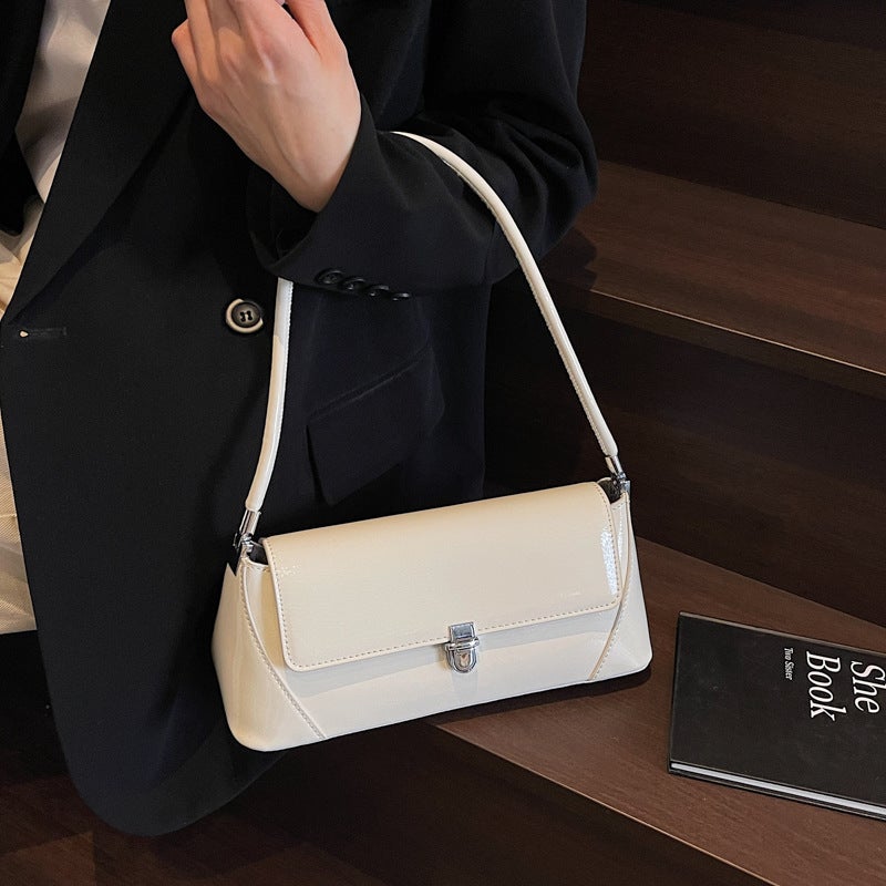 Niche Patent Leather Underarm Bag Women'S Bag 2025 Spring New Fashion Solid Color Baguette Crossbody Bag Handheld Shoulder Bag - Image 4