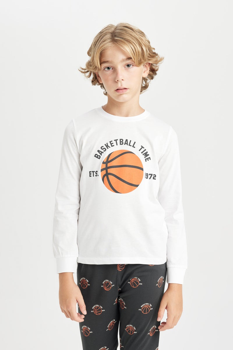 ديفاكتو طقم بيجاما اولادي بنطلون وتيشيرت ابيض قصة عادية - قطعتين - Image 3