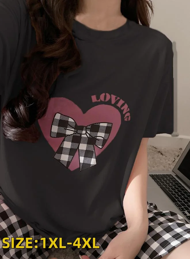 تايك تو طقم بيجاما من شورت كاروهات وبلوزة بأكمام قصيرة وياقة دائرية وطبعة قلب مقاس كبير