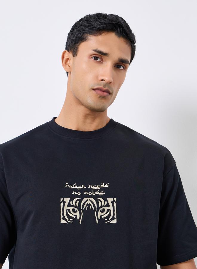 Styli Men Black Graphic Embroidery Oversized T-Shirt - Image 4