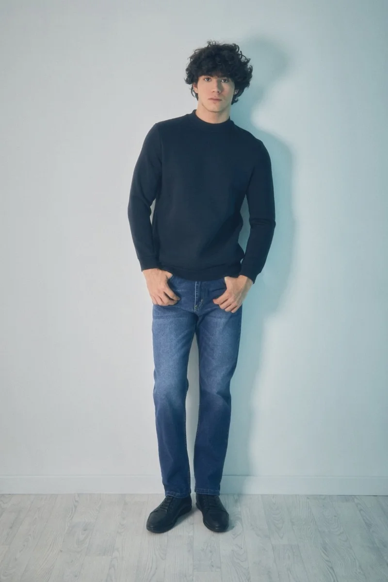 فولامودا Basic Crew Neck Sweatshirt