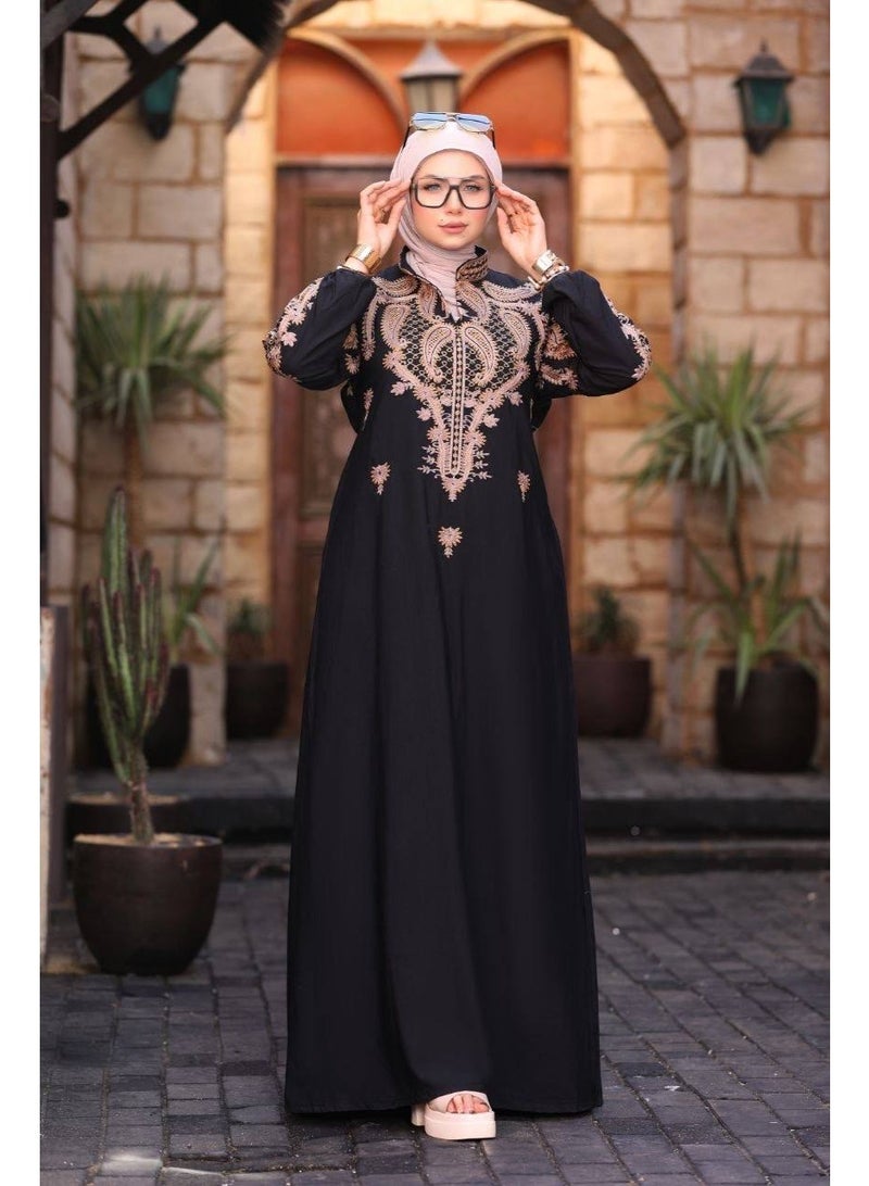 عباية حريمي مطرزة قطن مراسي مستورد – عباية خروج واستقبال بتطريز هندسي دقيق – تصميم عصري - Image 3