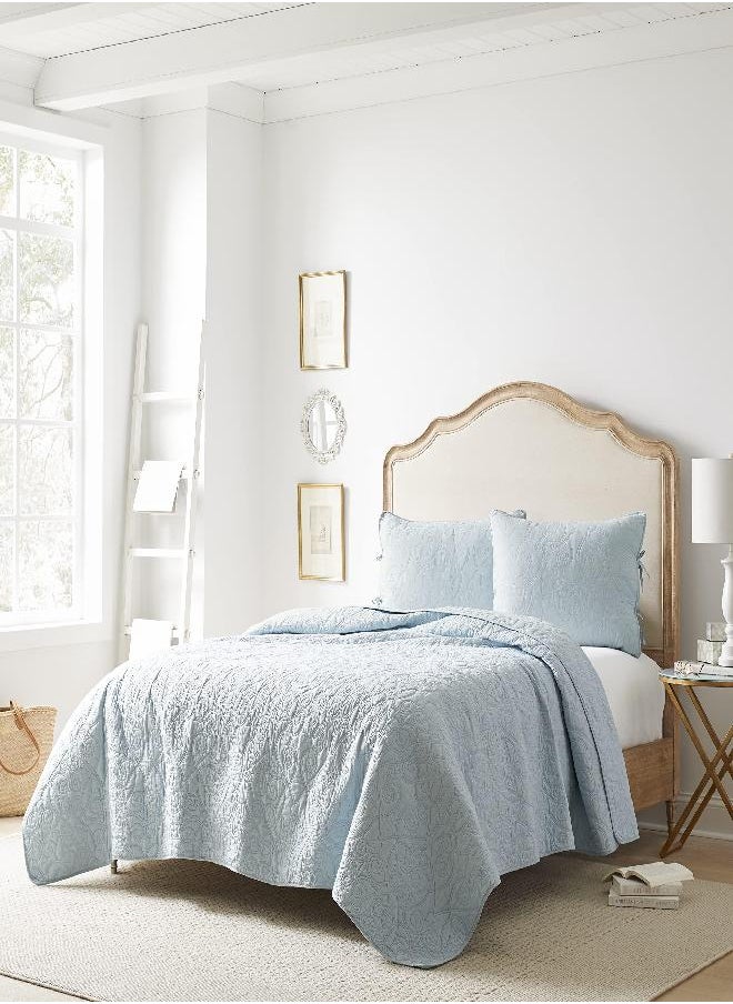 LAURA ASHLEY - Laura Ashley Felicity Collection Quilt Set-100% Cotton, Reversible, All Season Bedding with Matching Sham(s), Pre-Washed for Added Softness, Twin, Breeze Blue - Image 1