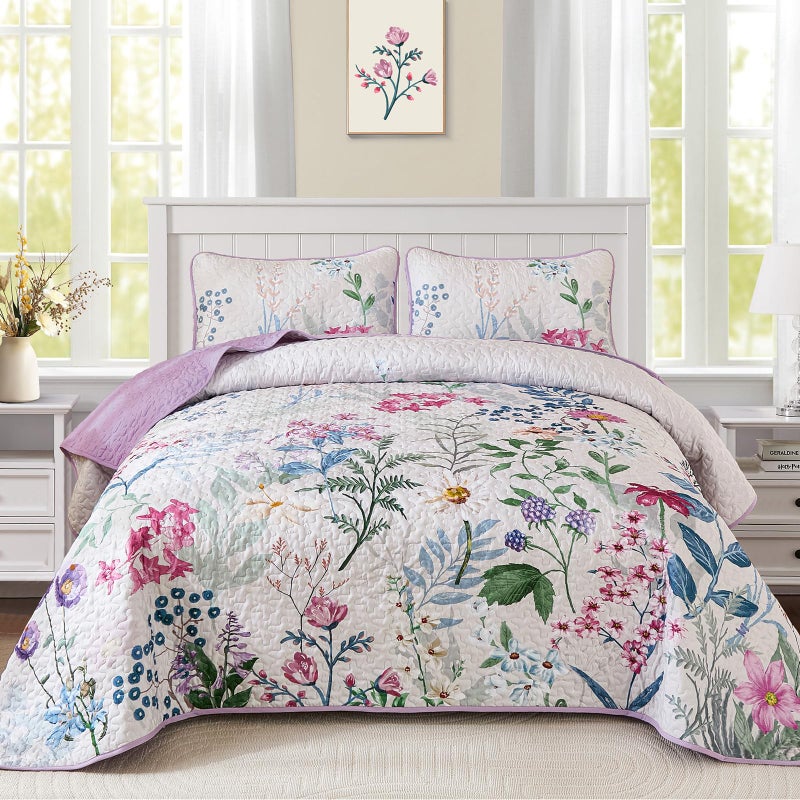 Yiran Floral Quilt Set Queen Size, Purple Botanical Bedspreads Bedding Set, 3 Pieces Summer Soft Lightweight Microfiber Coverlet with 2 Pillow Shams for All Season 96x90 Inch - Image 1