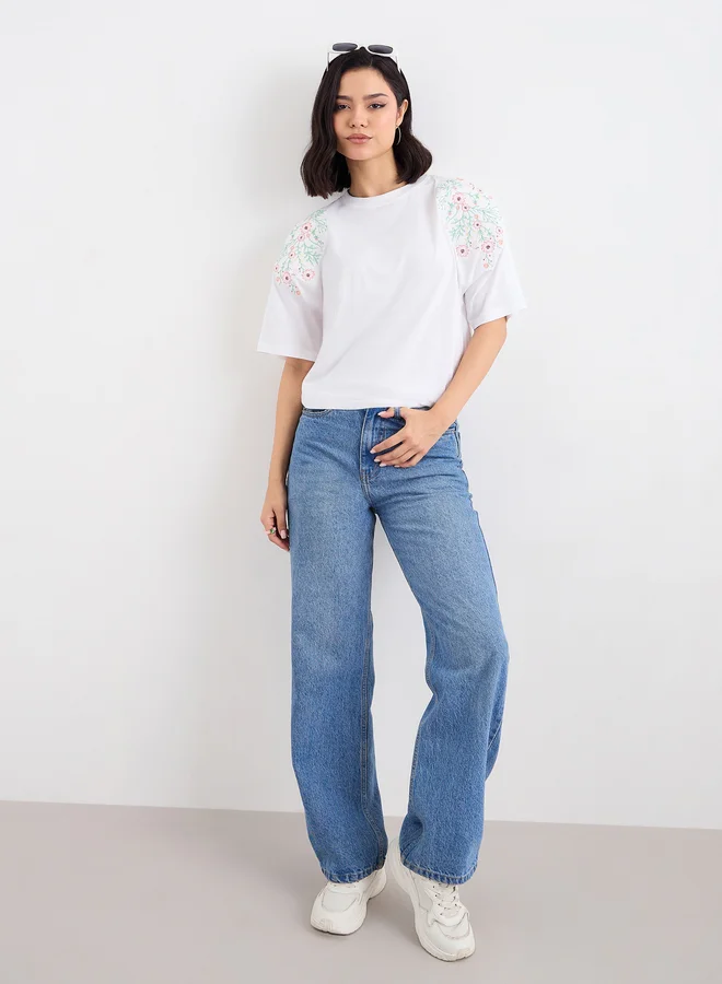 Styli Styli Floral Embroidered Detail Oversized T-Shirt