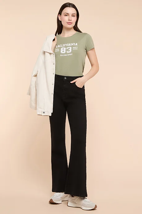 أر أند بي Typography Print T-Shirt with Crew Neck and Short Sleeves