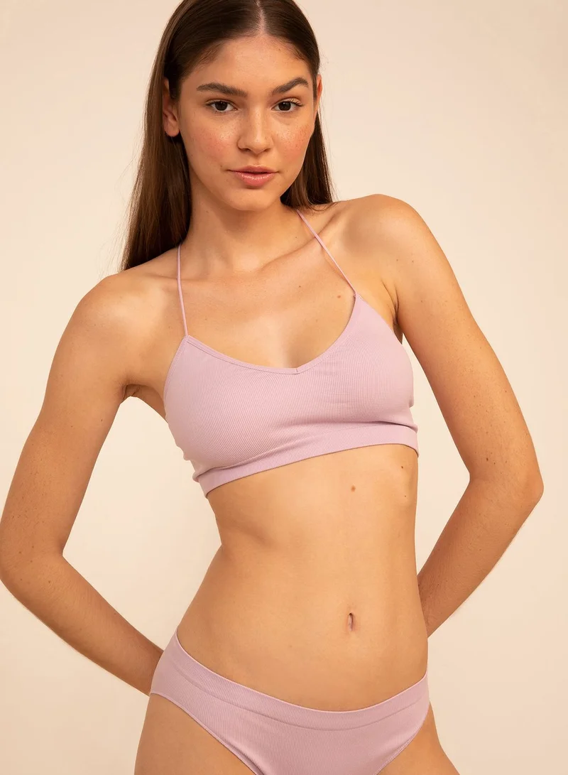 DeFacto Seamless Brief