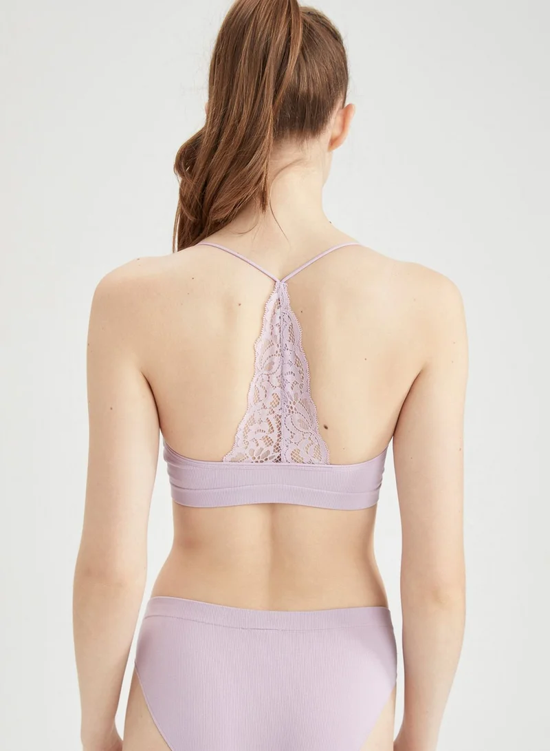 DeFacto Seamless Brief