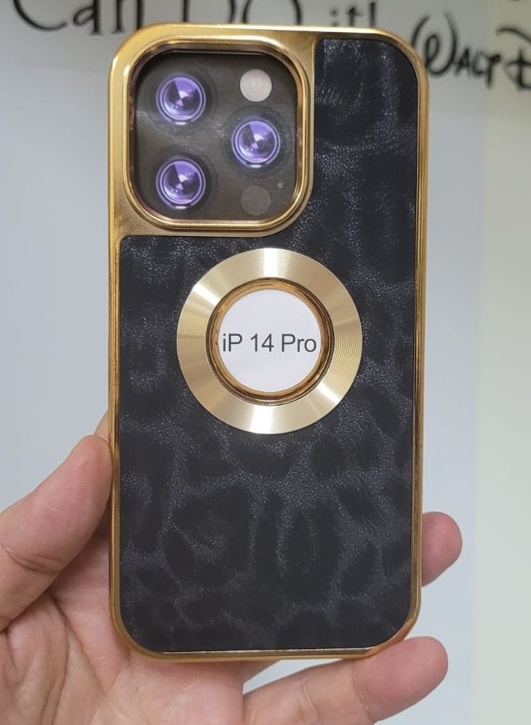 High quality leather case compatible with iPhone 14 pro black colour - Image 1