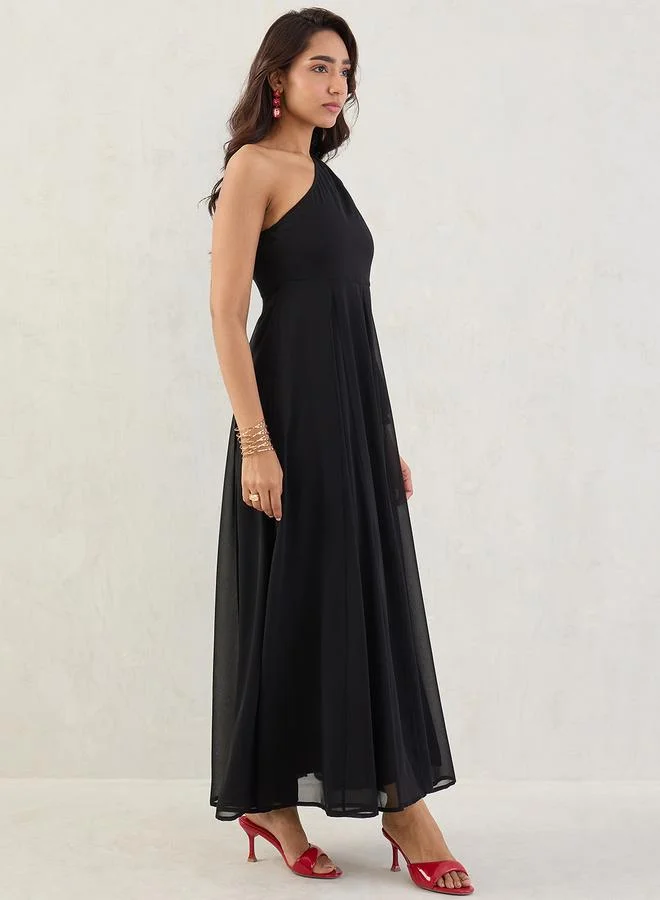 Femmella Femmella Black Solid One Shoulder Neck A-Line Maxi Dress