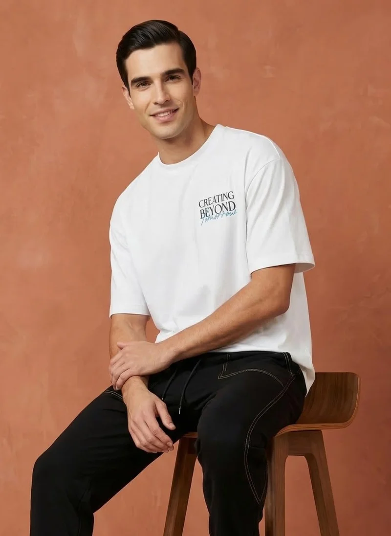 نوبيرو Men Oversized Printed T-shirt